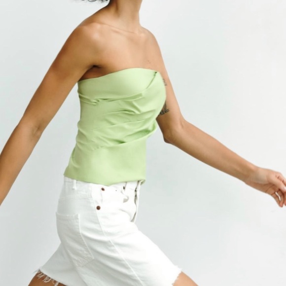 ZARA STRAPLESS RUCHED GREEN TOP - Picture 2 of 6
